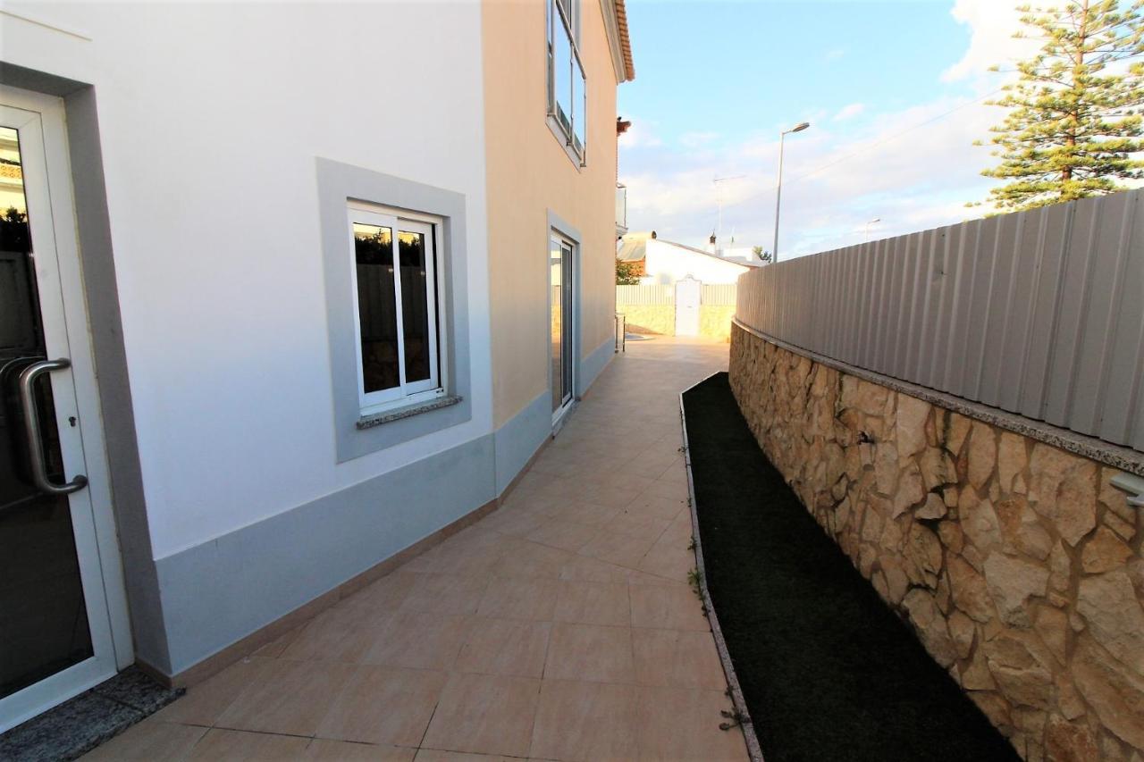 Oura Oasis